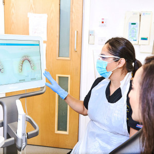 dentist consultation